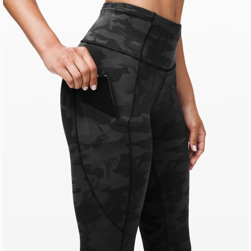 Lululemon Fast and Free Tight 25" - Picture 3 of 6